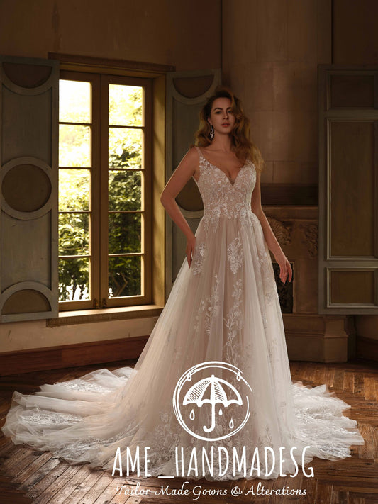 Sunny - Whispering Romance – A Delicate Lace Bridal Gown with Flowing Train