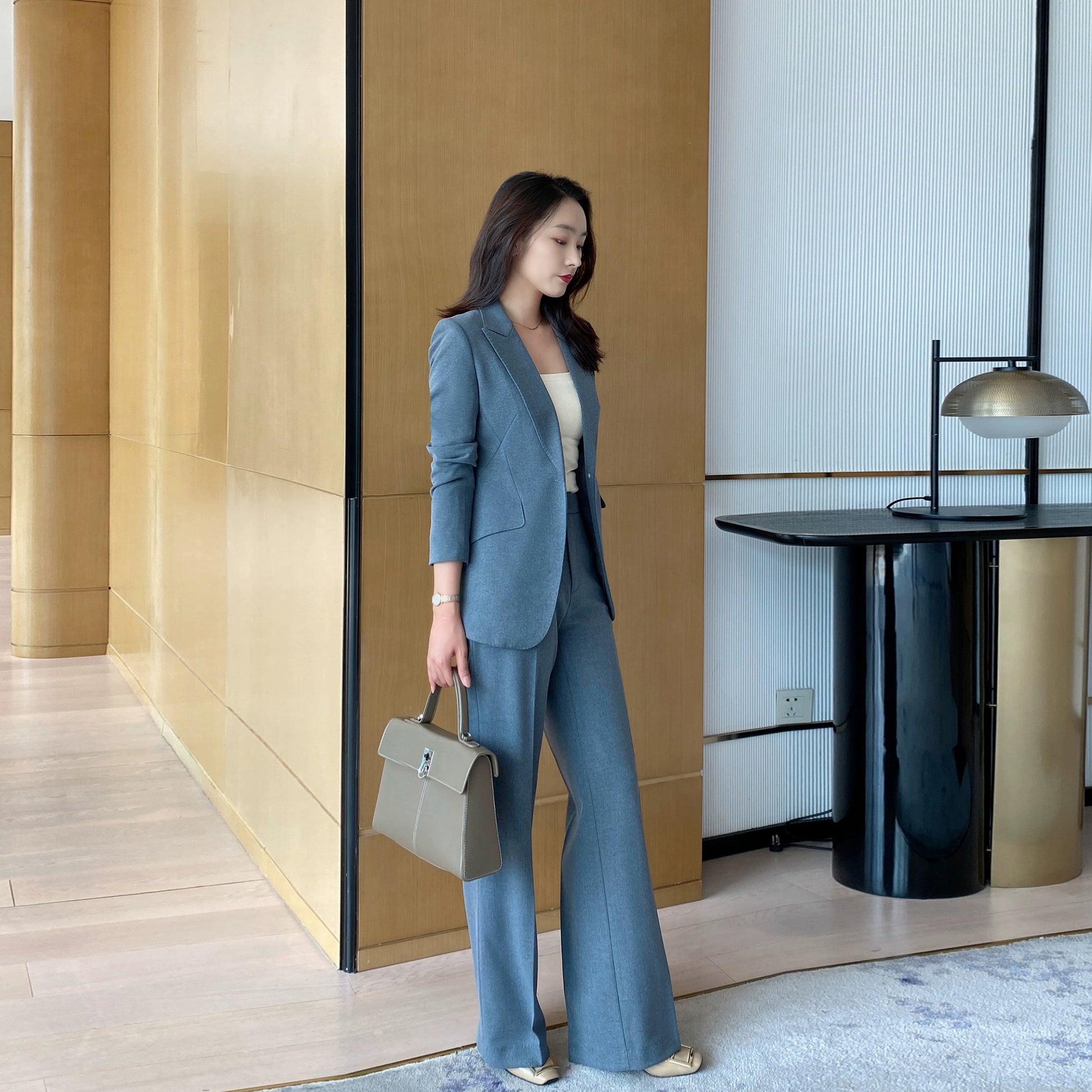 Elegant Grey Demi-Season Women's Suit Jacket Set with Trousers