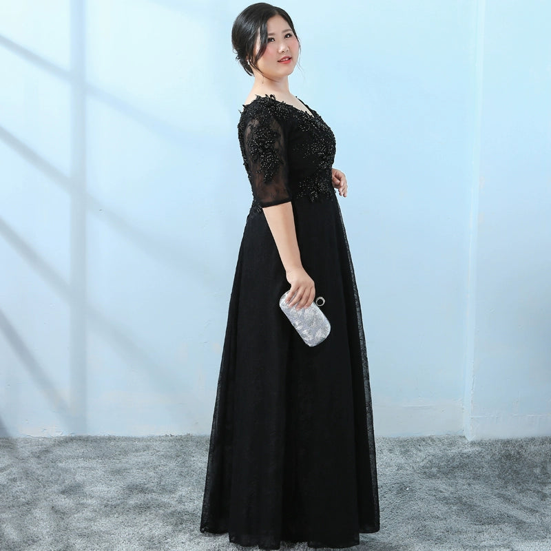 Elegant Black Velvet Evening Dress
