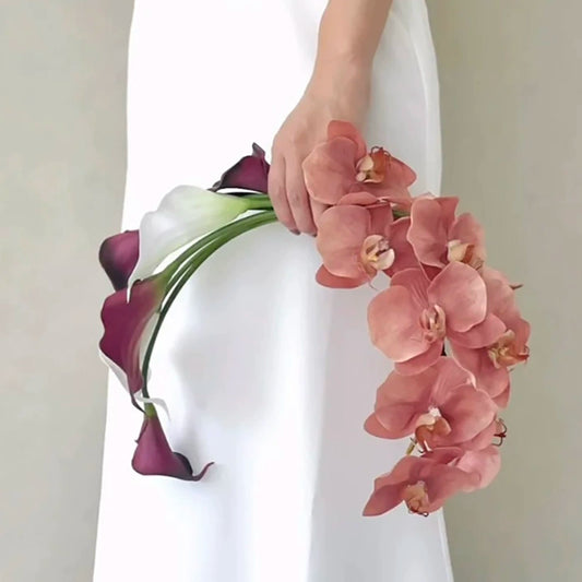 Monochrome Wedding Bouquet Handheld Phalaenopsis Aquatic Flowers
