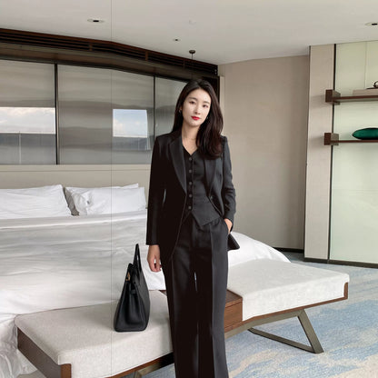 Winter Woolen Black 3‑Piece Suit – Thick Classic Loose‑Fit Set