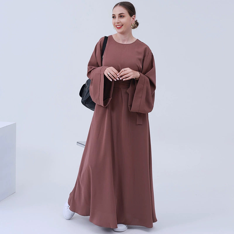 Elegant Middle Eastern Arab Women's Round Neck Ethnic Dress