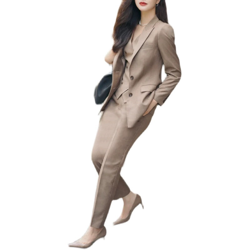 Khaki Autumn 3-Piece Premium Men's Formal Suit Set