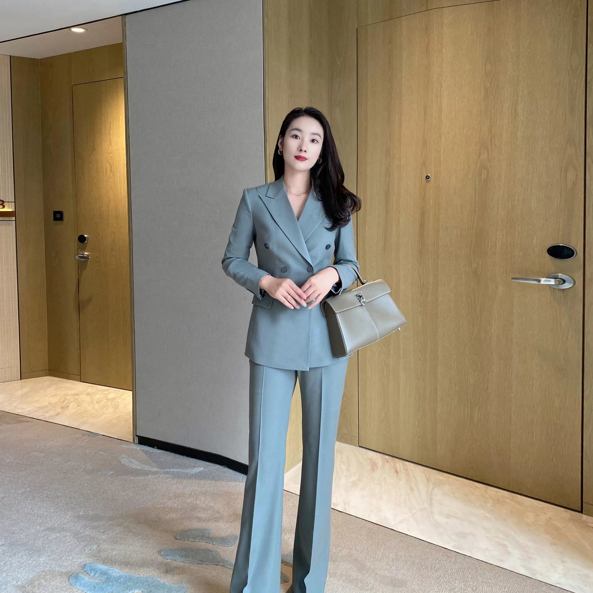 Warm Woolen Women's Suit Set - Slim Fit Elegant Design