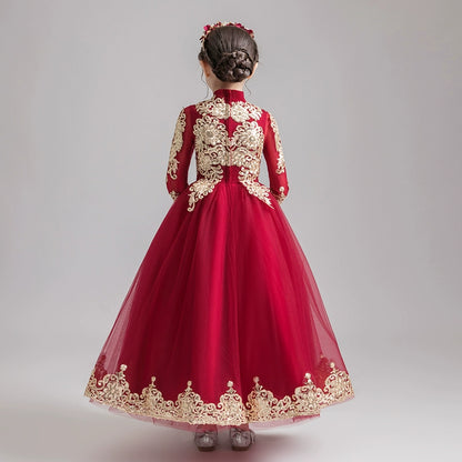 Elegant Princess Gown: Long-Sleeve Winter Wedding Dress for Girls' Piano Performance
