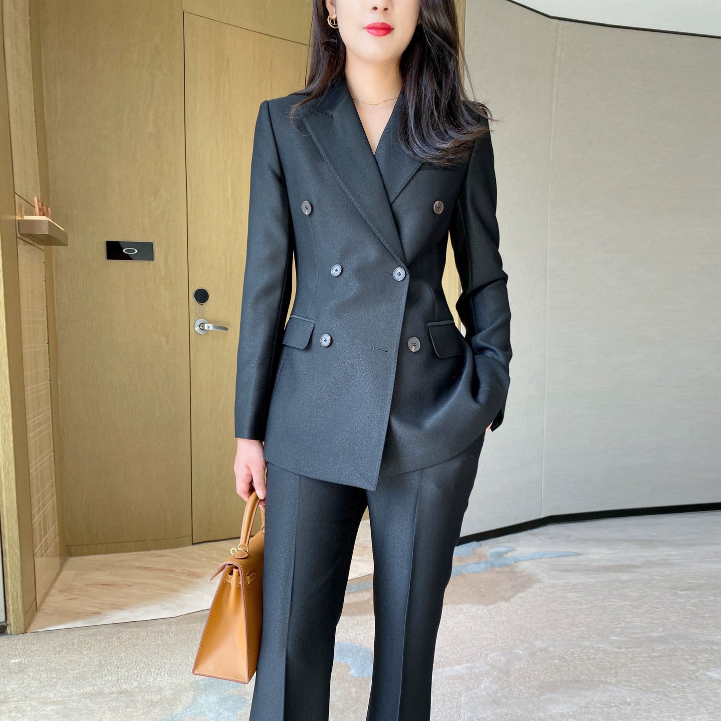 Autumn High-End Black Polyester Suit with Slim Fit Flared Trousers