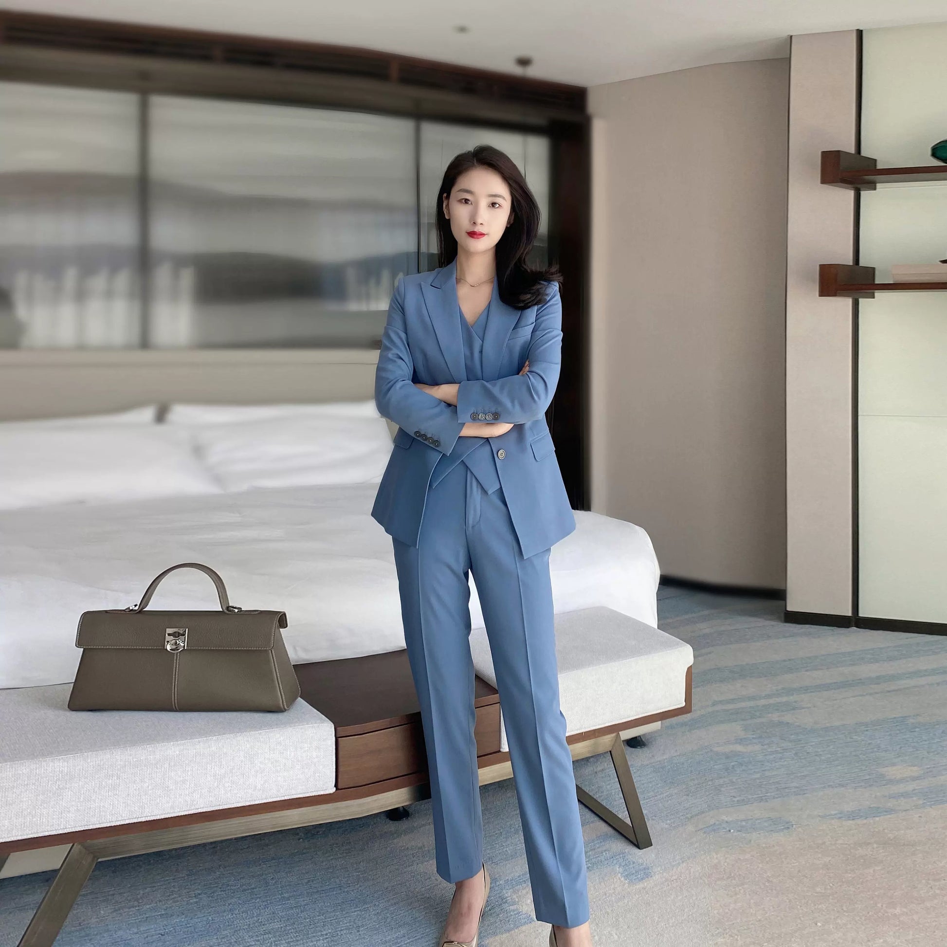 Elegant Autumn Classic 3‑Piece Women’s Suit Set Haze Blue Slim Fit