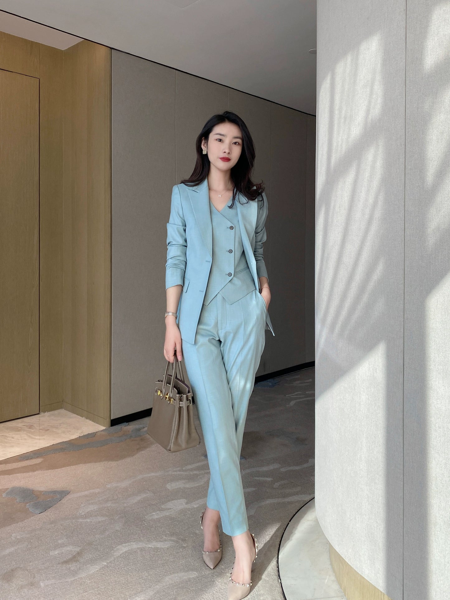 Autumn Slim Fit 3‑Piece Women’s Suit Set in Celadon Blue