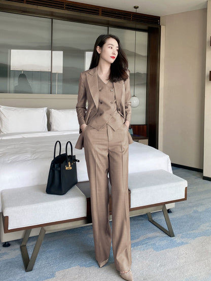 Coffee Color Classic 3-Piece Women's Suit Set Loose Straight Fit