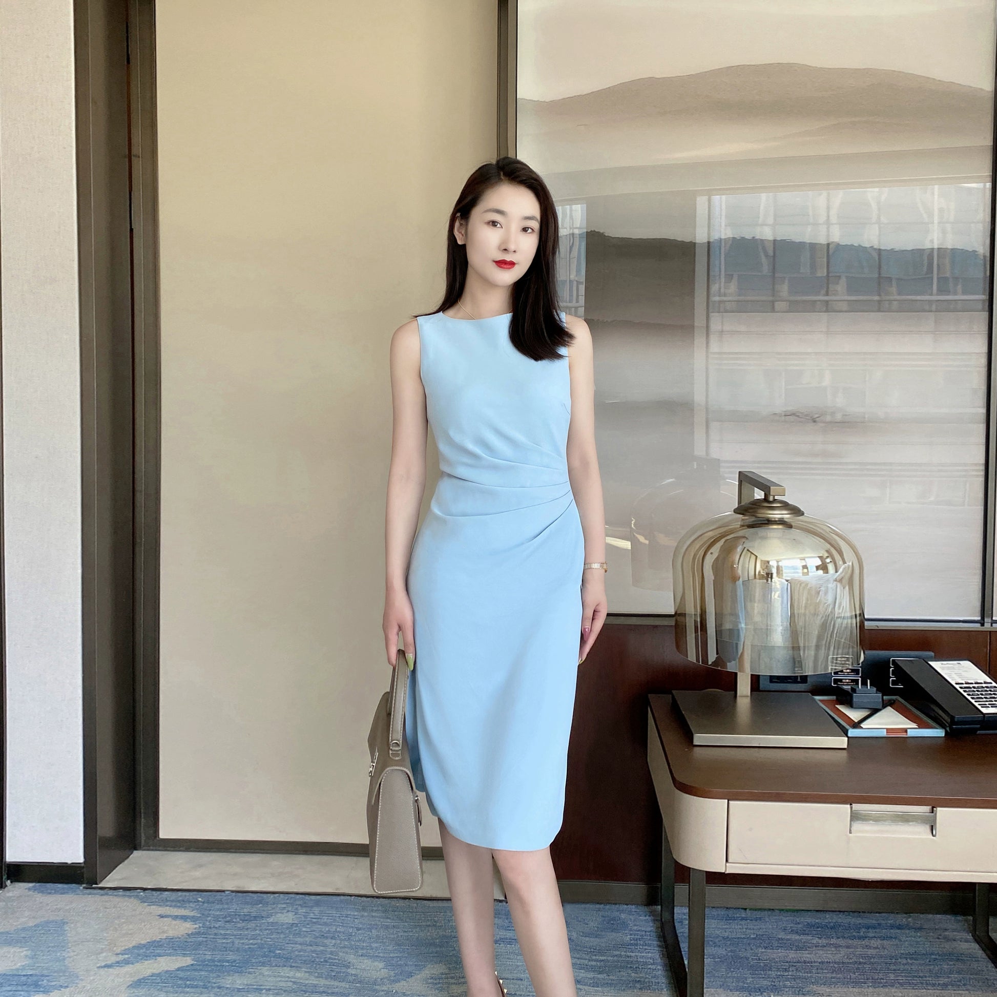 Elegant White-Blue Pleated One-Step Summer Skirt – Slim Fit Goddess Style