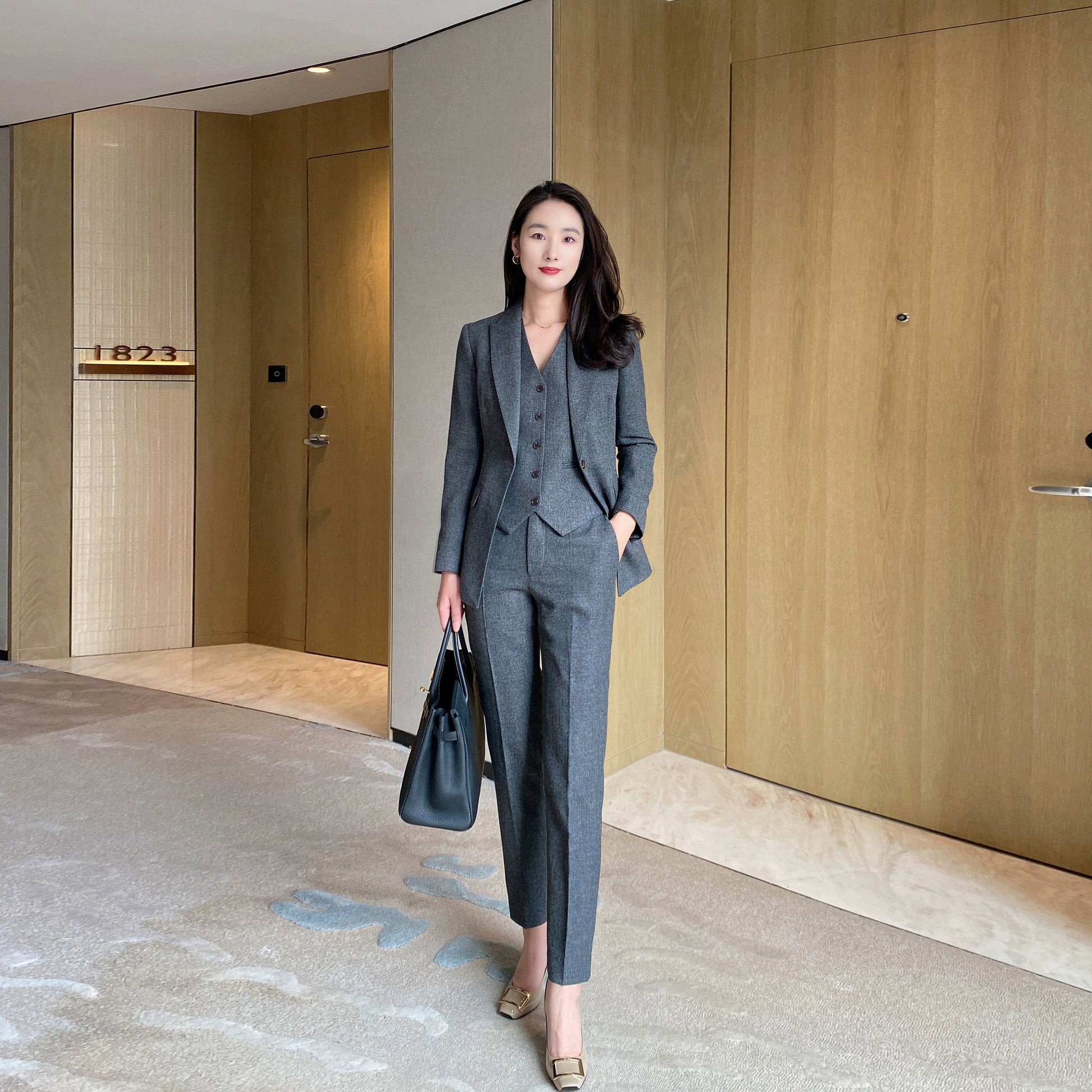 Winter Warm Classic 3-Piece Slim Fit Suit Set for Women