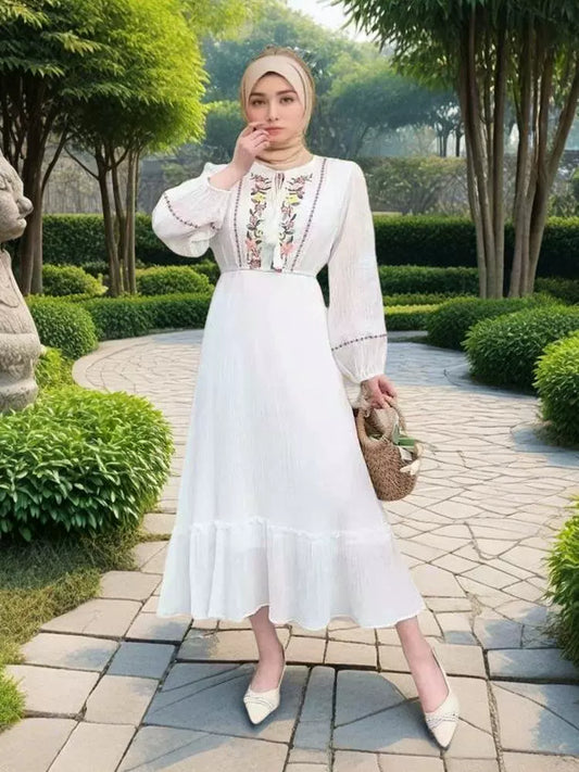 Ethnic Hui Embroidered Dress