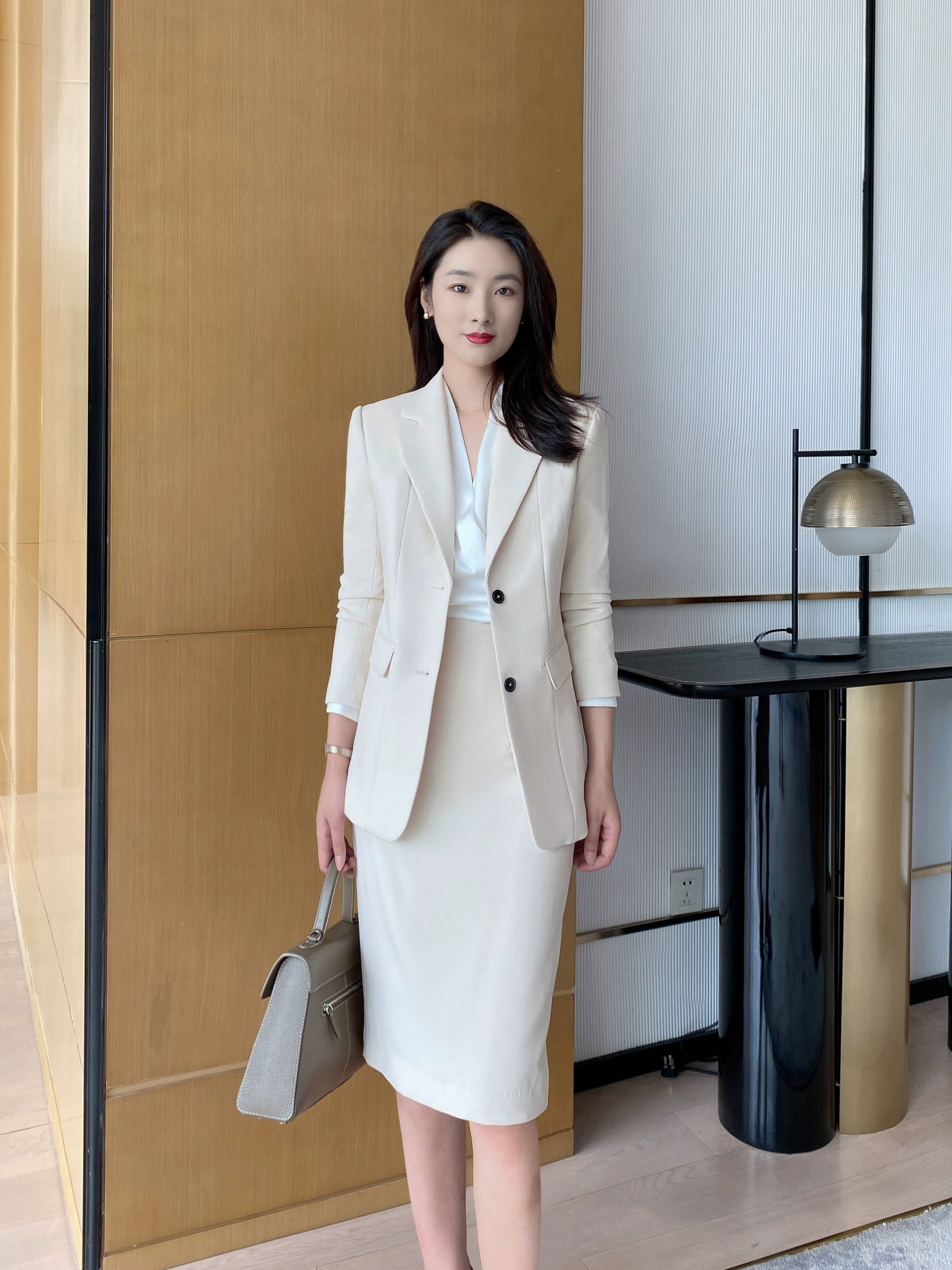 Elegant Off-White Women's Suit Jacket with A-Line Skirt
