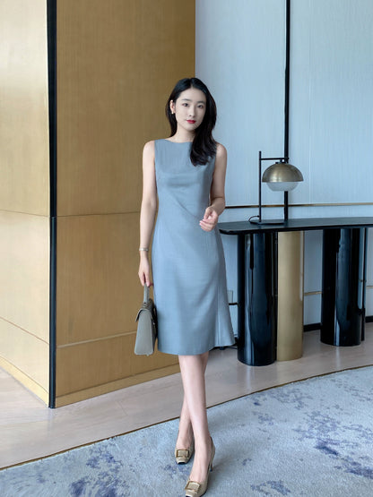 Elegant Light Grey Autumn Suit Jacket with Fish Tail Skirt