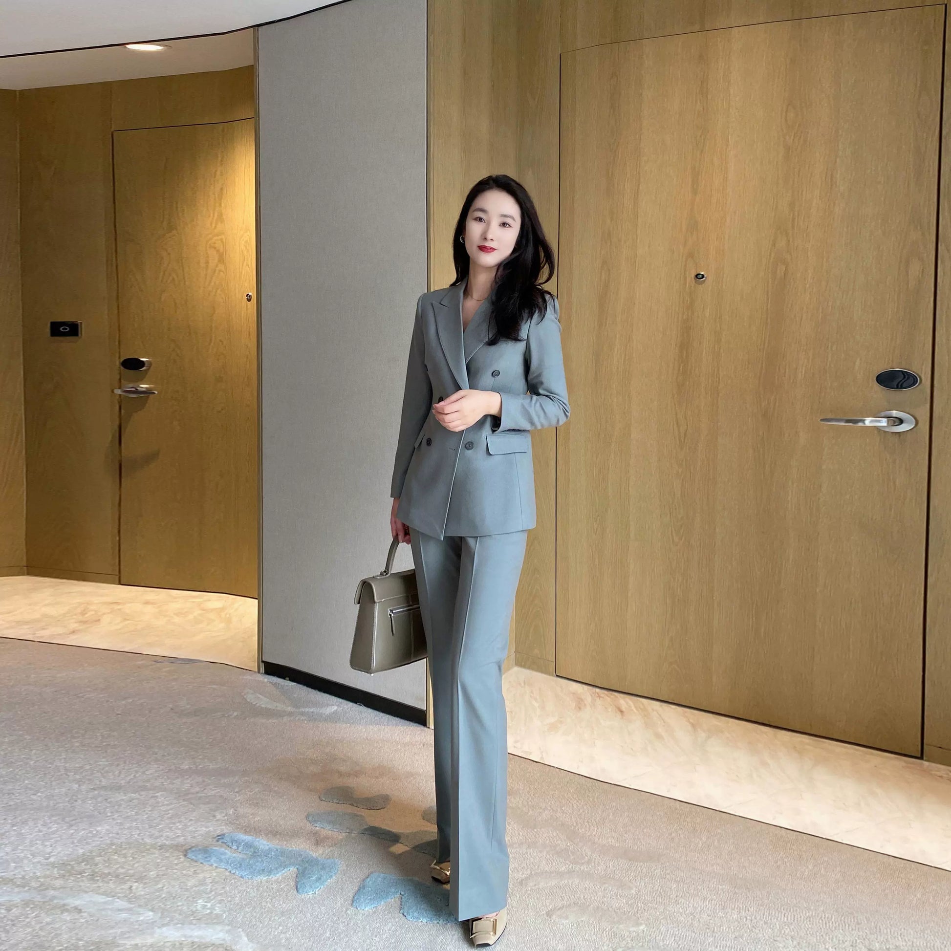 Warm Woolen Women's Suit Set - Slim Fit Elegant Design