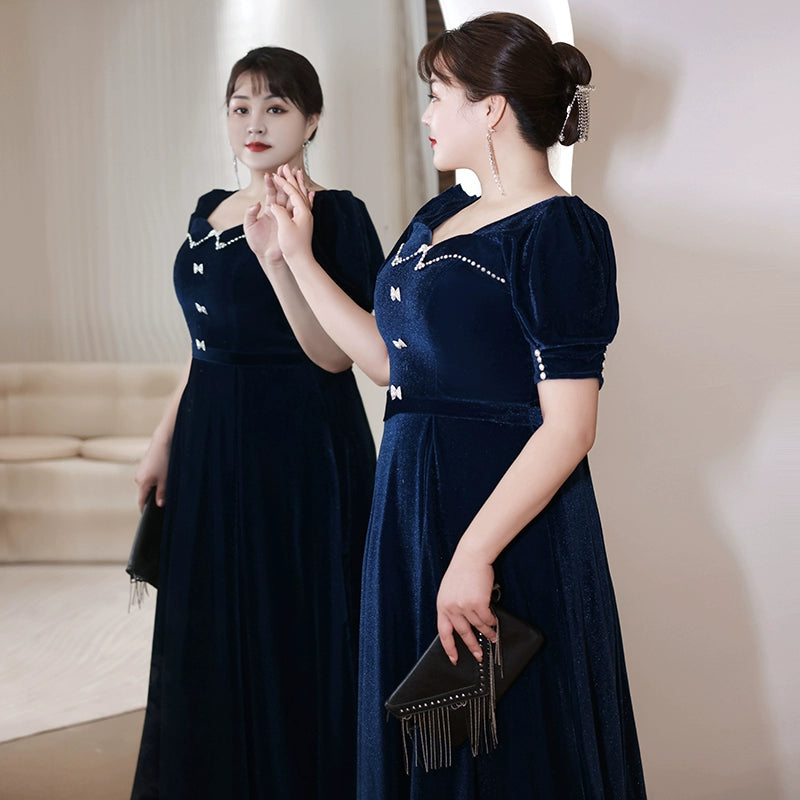 Elegant Velvet Evening Dress