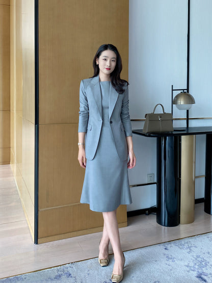 Elegant Light Grey Autumn Suit Jacket with Fish Tail Skirt