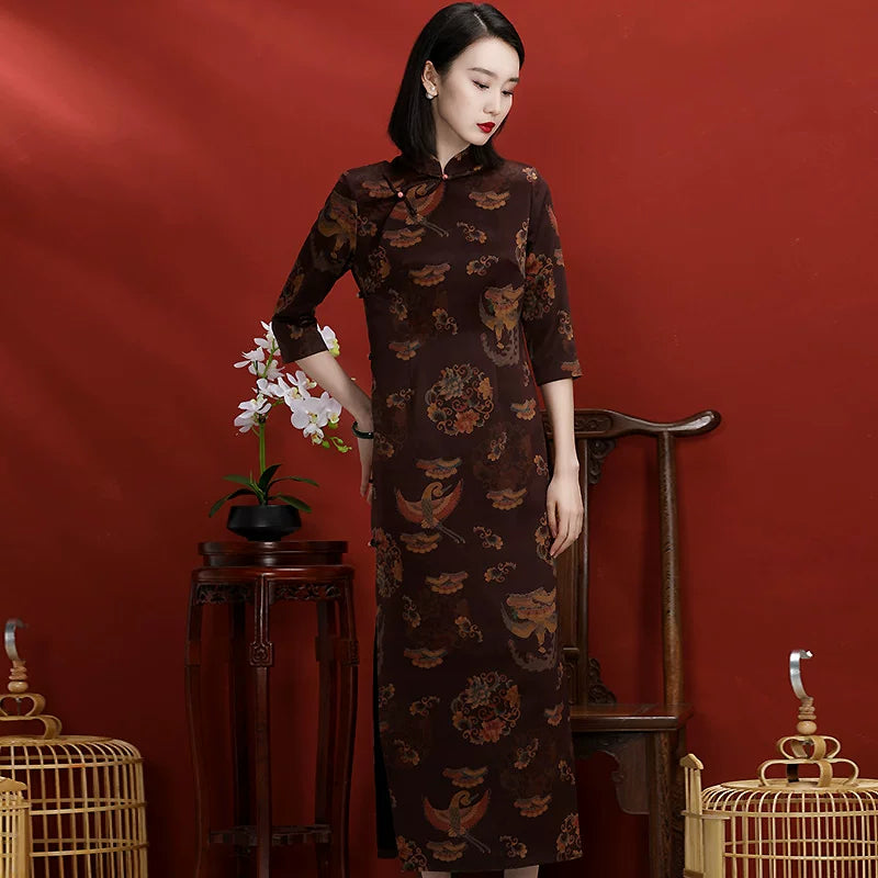 Vintage Chinese Cheongsam Silk Dress with Floral Print High Slit