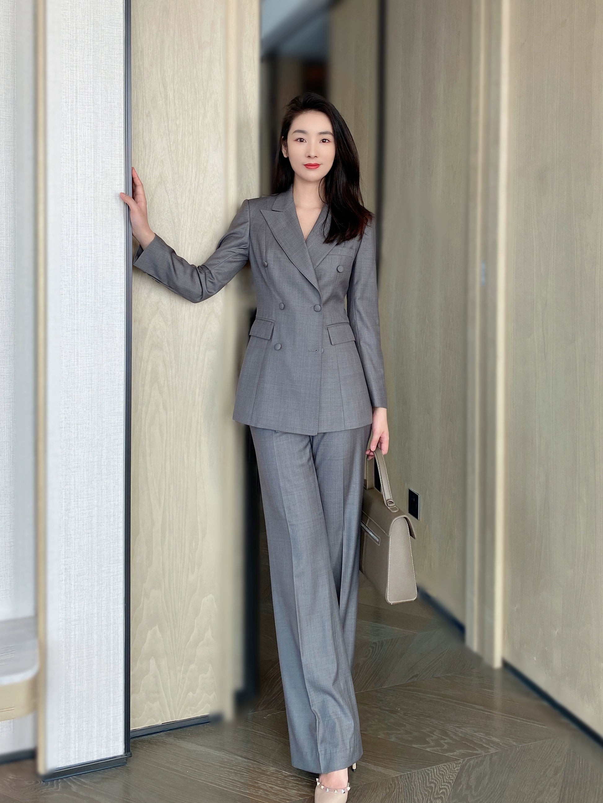 Medium Gray Autumn Classic Women’s Suit Jacket and Trousers Set
