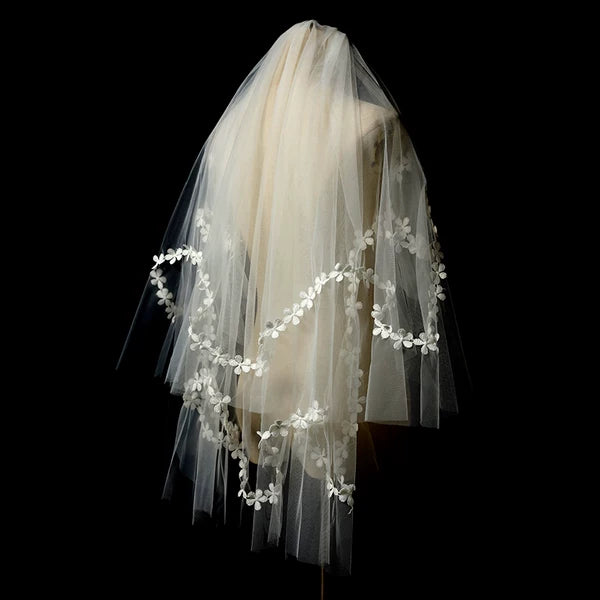 Elegant Wedding Veil Hair Accessory