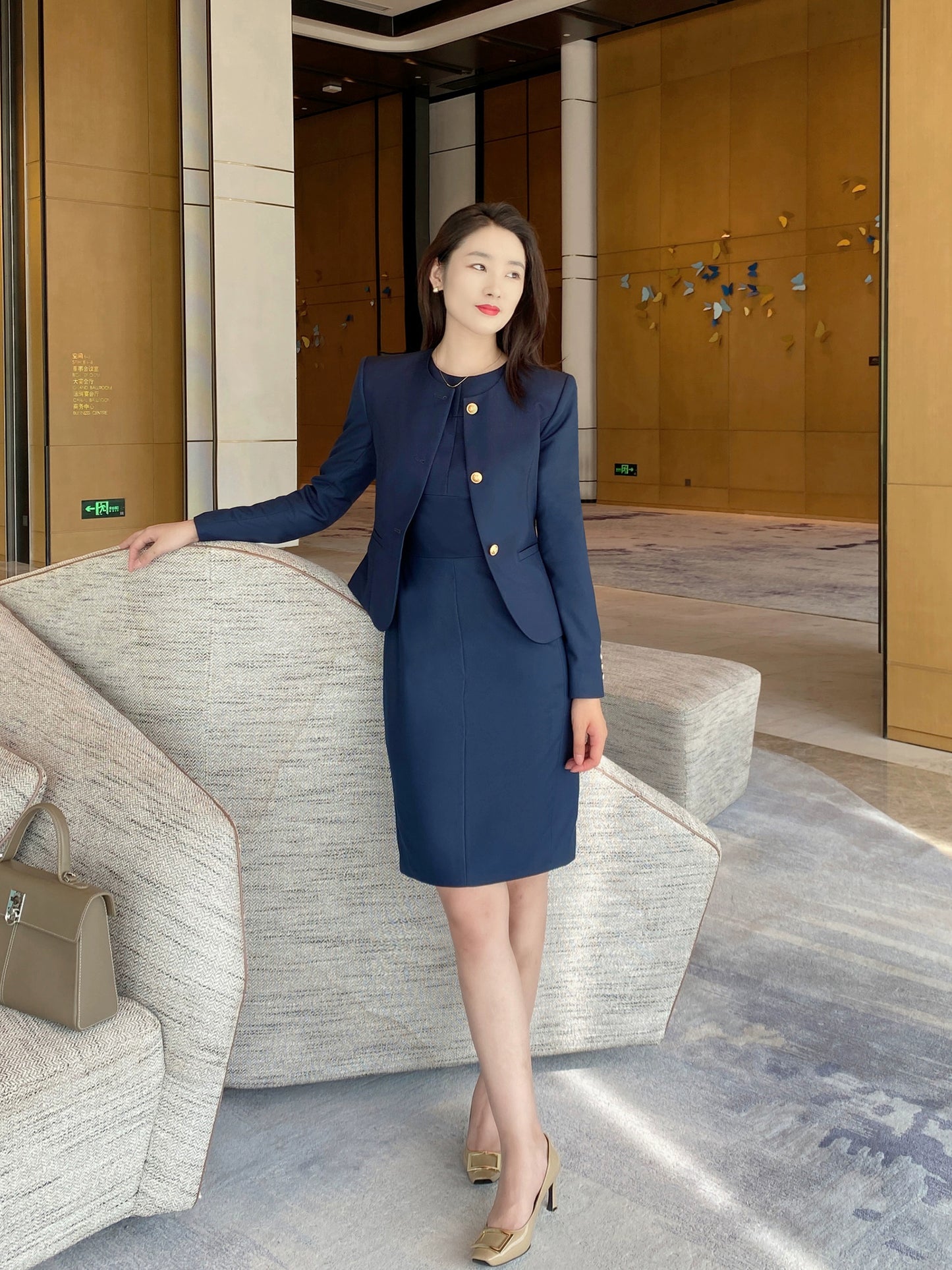 Hidden Green Sleeveless Autumn Dress for Women – Elegant Fit
