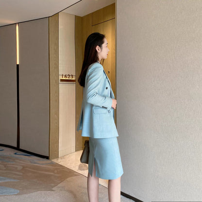 Elegant Celadon Spring Pleated Skirt Suit – Fitted Hip‑Accented