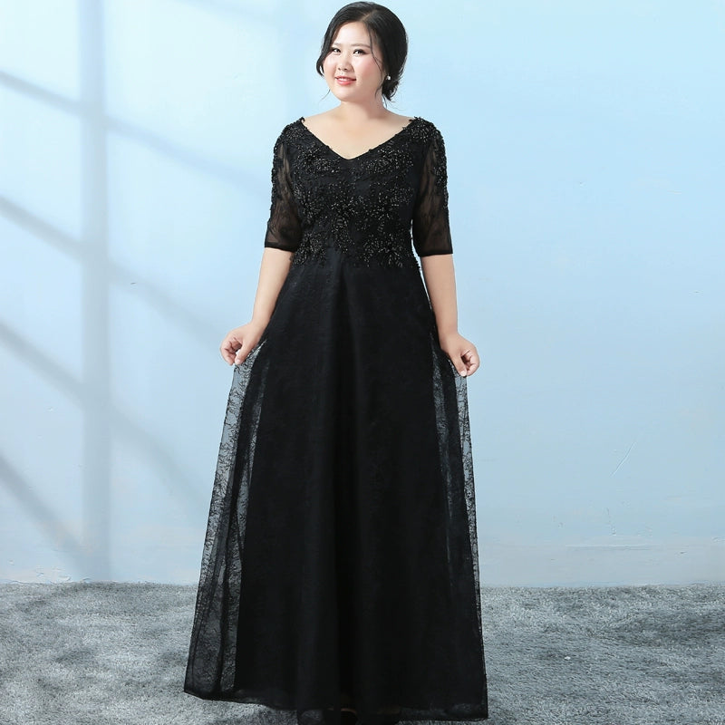 Elegant Black Velvet Evening Dress