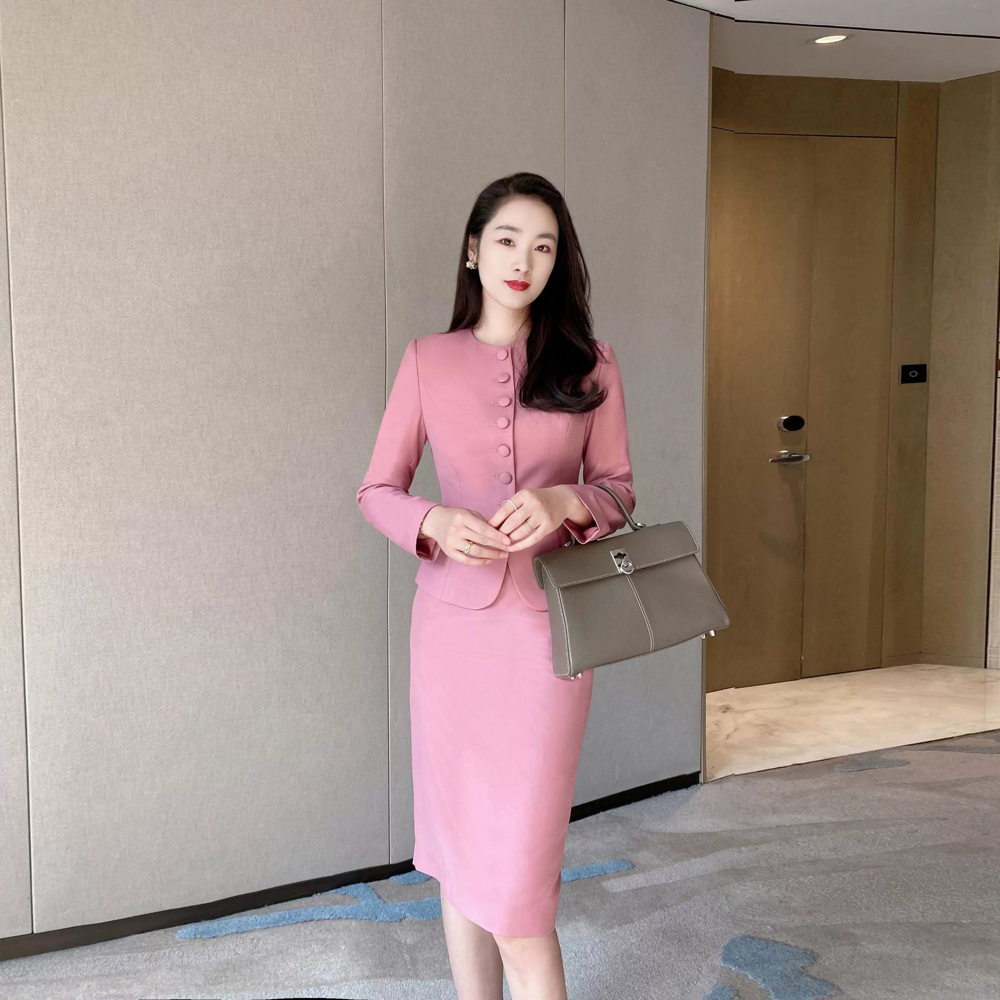 Elegant Rose Pink Suit Skirt Set: Chic Blazer & Slimming Hip Skirt