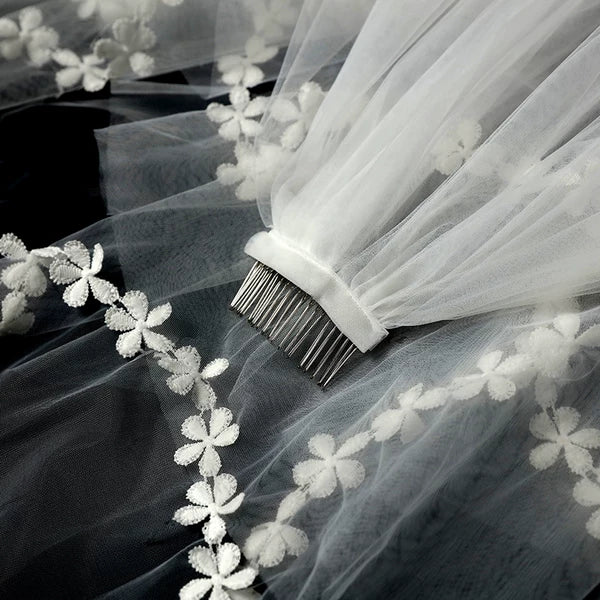 Elegant Wedding Veil Hair Accessory