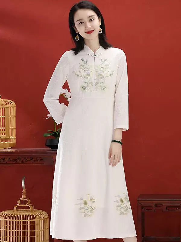 Women's Mid-Length Chinese Style Qipao Dress with Embroidered Collar