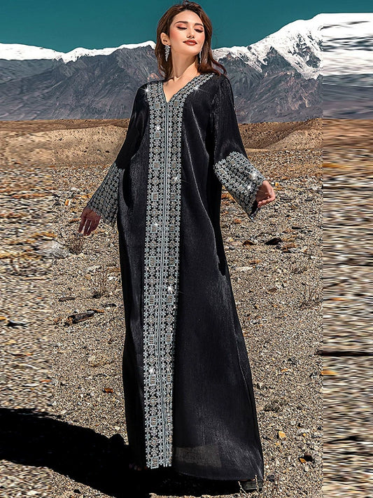 Elegant Boho V?Neck Maxi Dress with Embroidery Malaysia