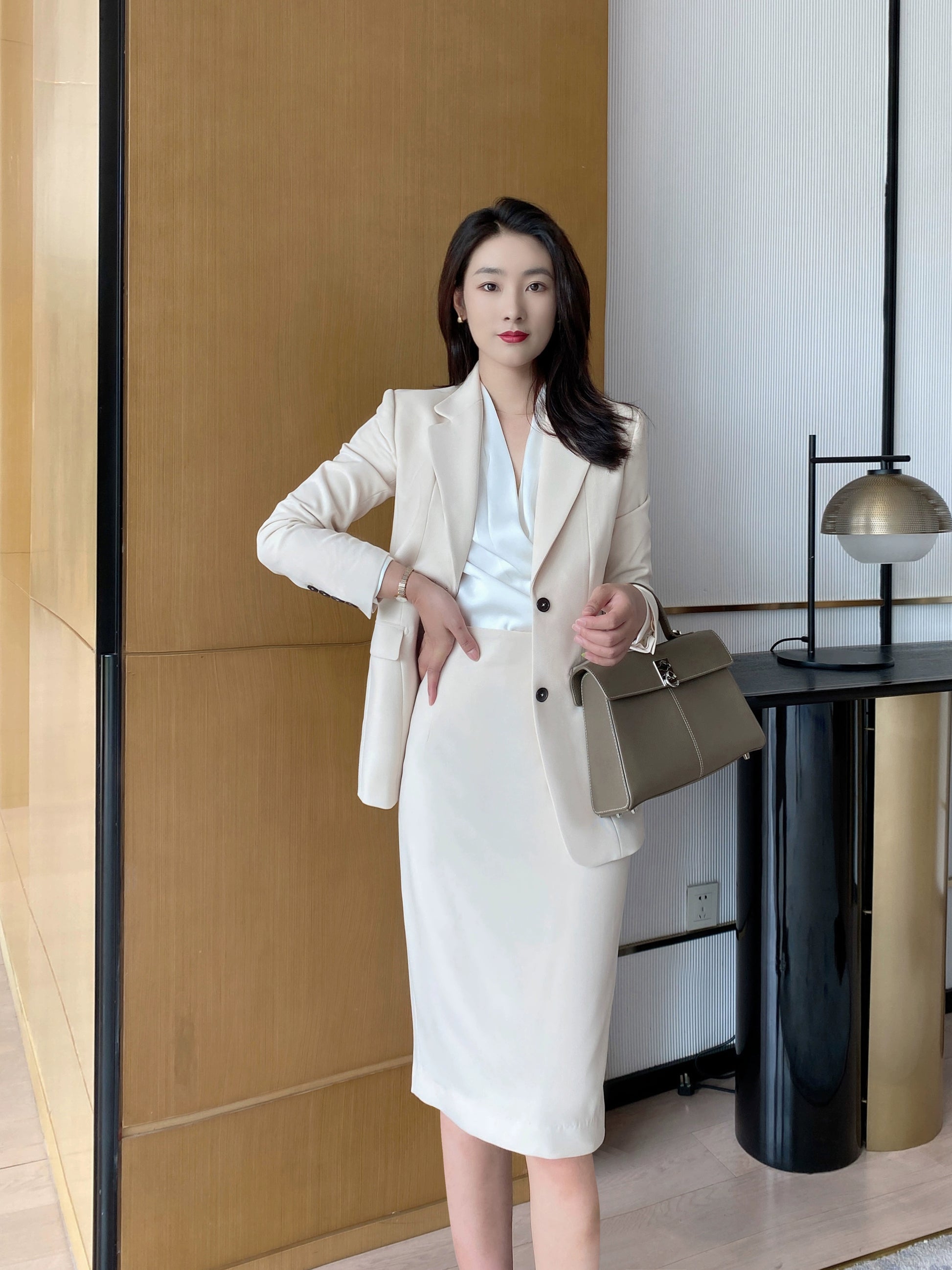 Elegant Off-White Women's Suit Jacket with A-Line Skirt