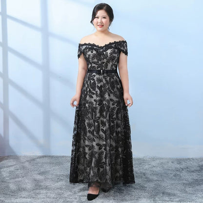 Elegant Black Lace Evening Dress