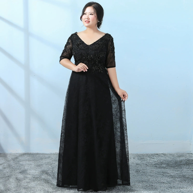 Elegant Black Velvet Evening Dress