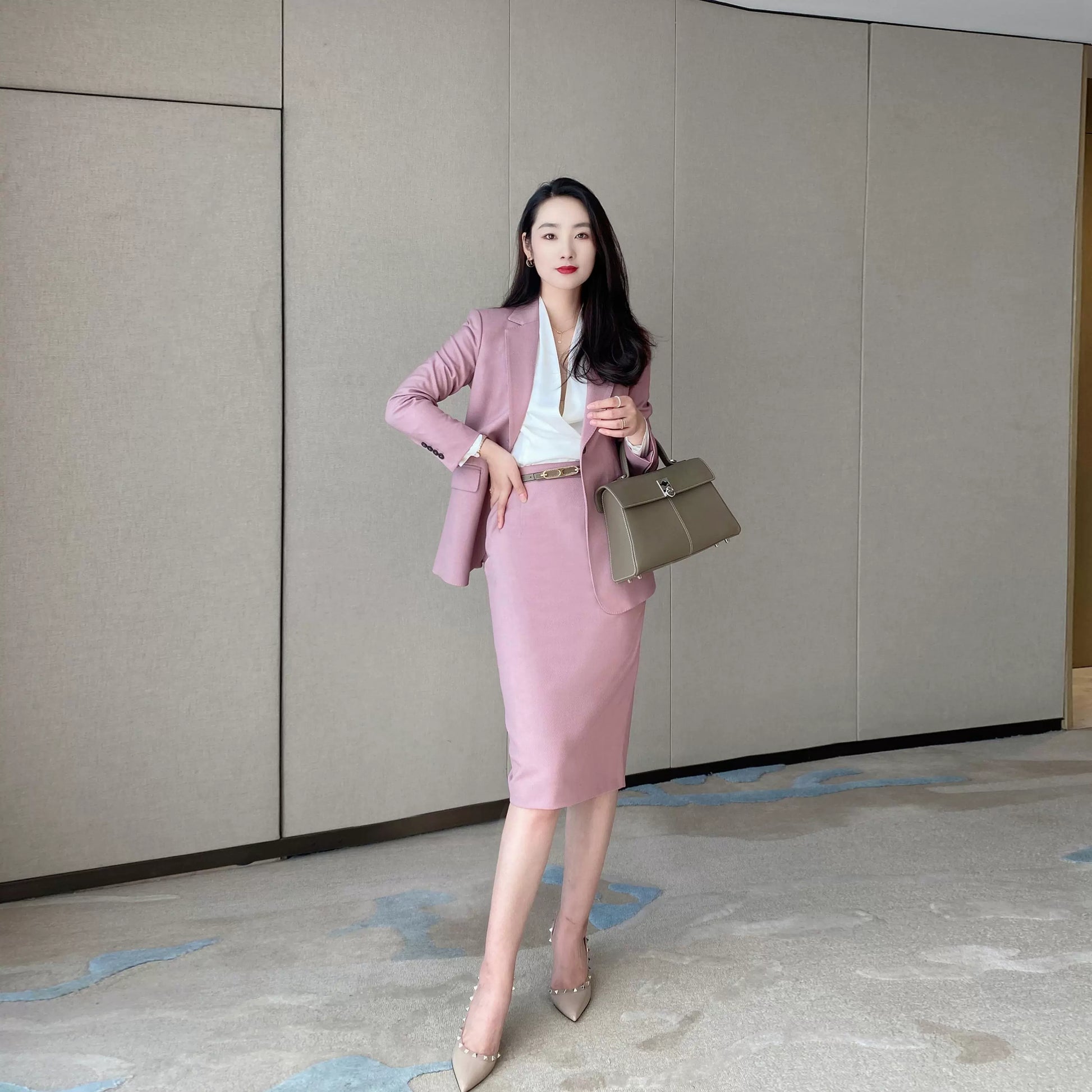 Iceberry Pink Autumn Classic Suit with Fitted Jacket Skirt