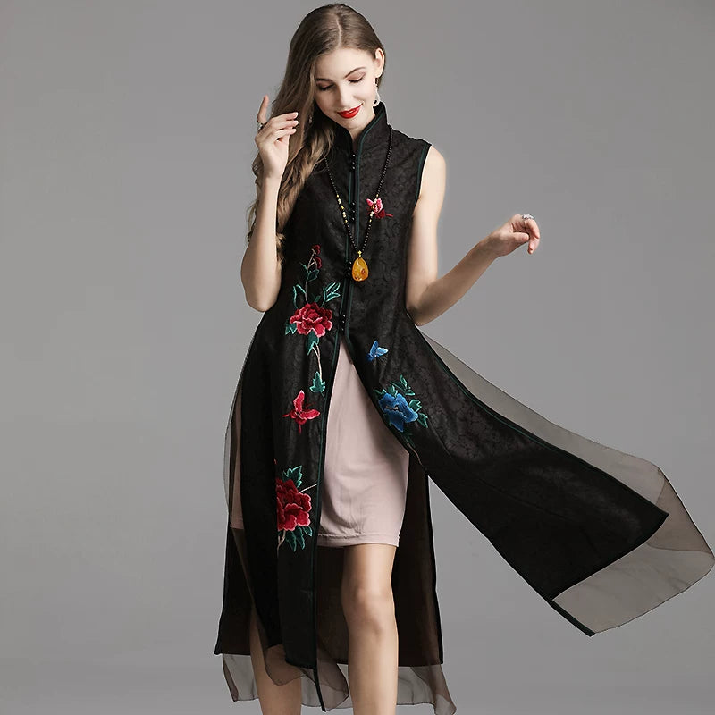 Vintage Chinese Style Silk Embroidered Vest for Women
