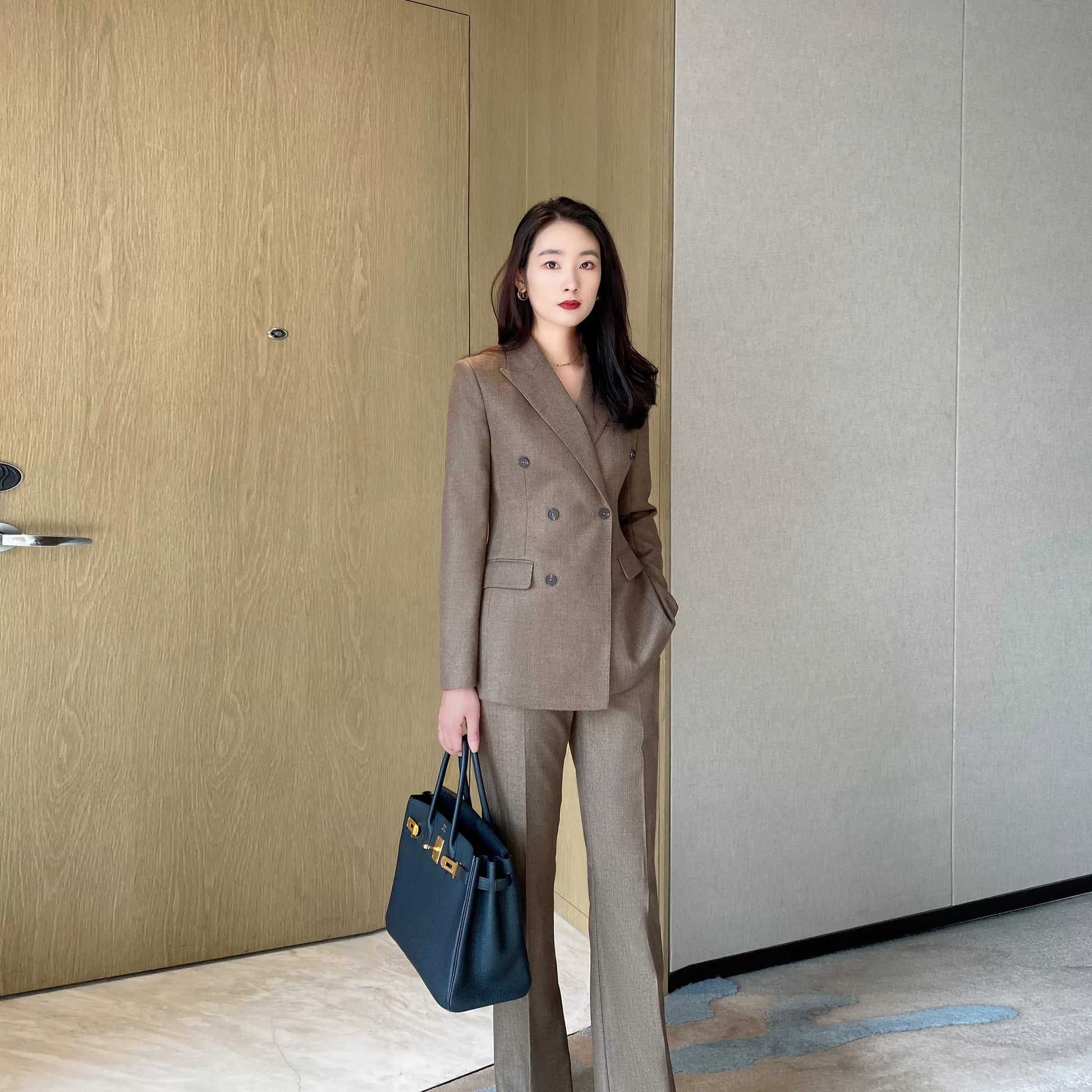 Elegant Winter Woolen Suit with Flared Trousers Classic Coffee Color