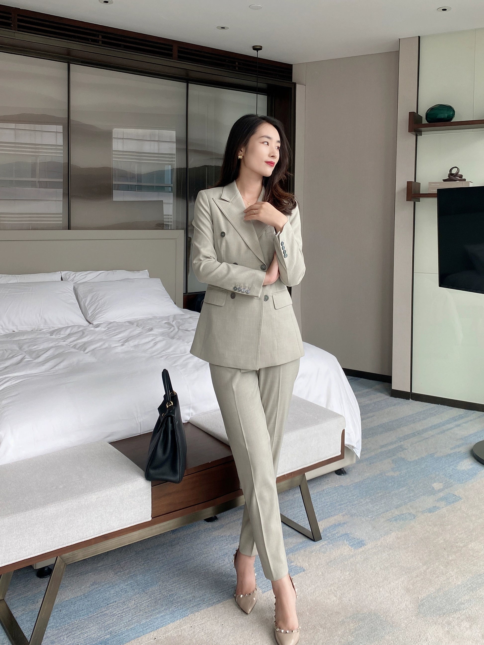 Autumn White Classic Women's Suit Set Tailored Jacket & Trousers