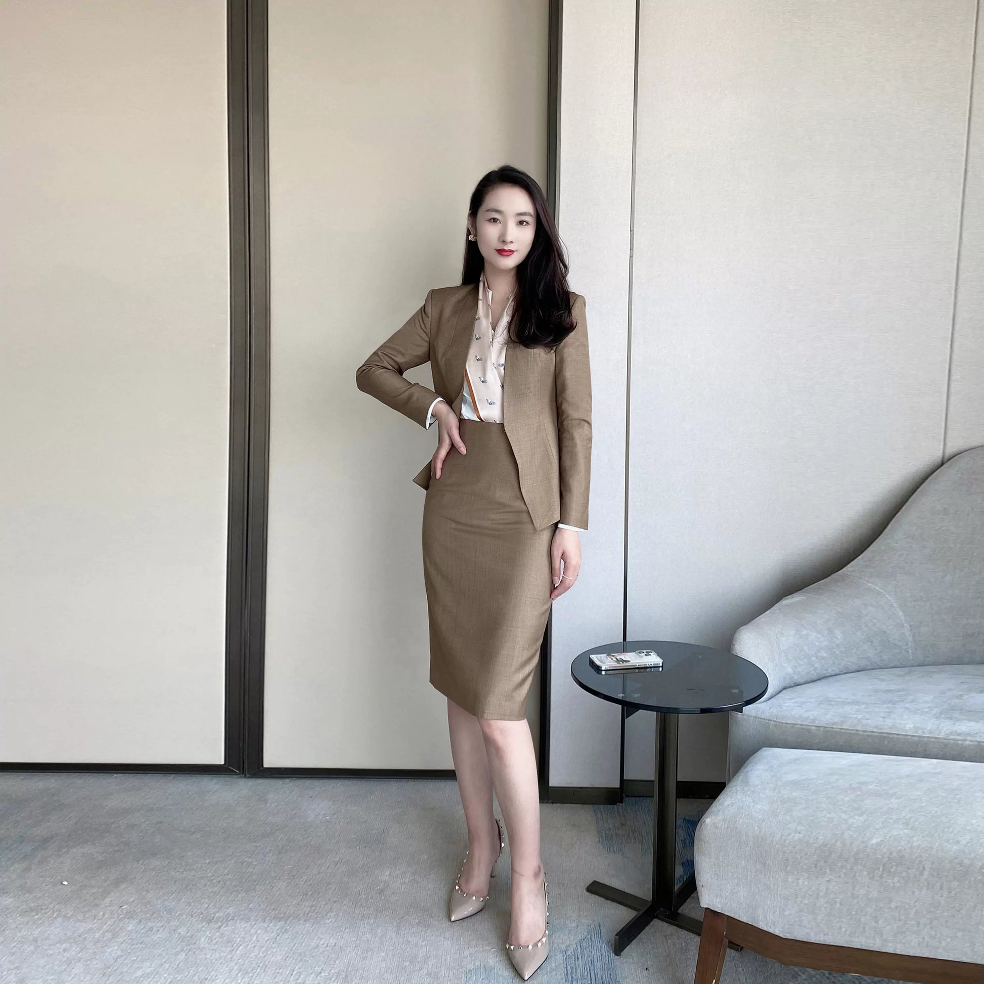 Elegant Autumn Coffee-Colored Classic Women's Suit with Fitted Skirt