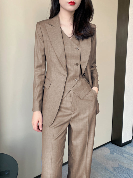 Coffee Color Classic 3-Piece Women's Suit Set Loose Straight Fit