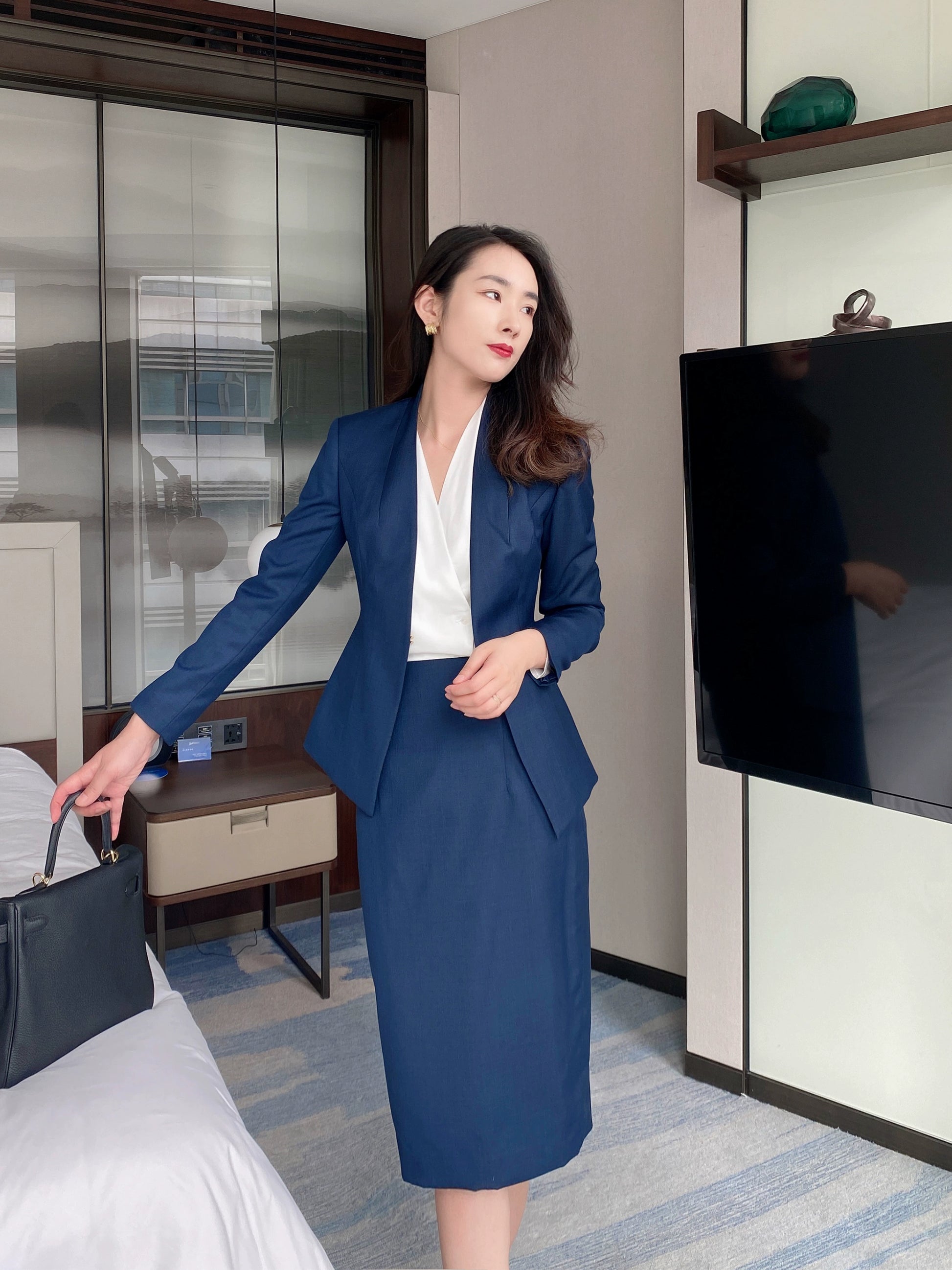 Premium Autumn Short Suit Fitted Jacket & Skirt Set