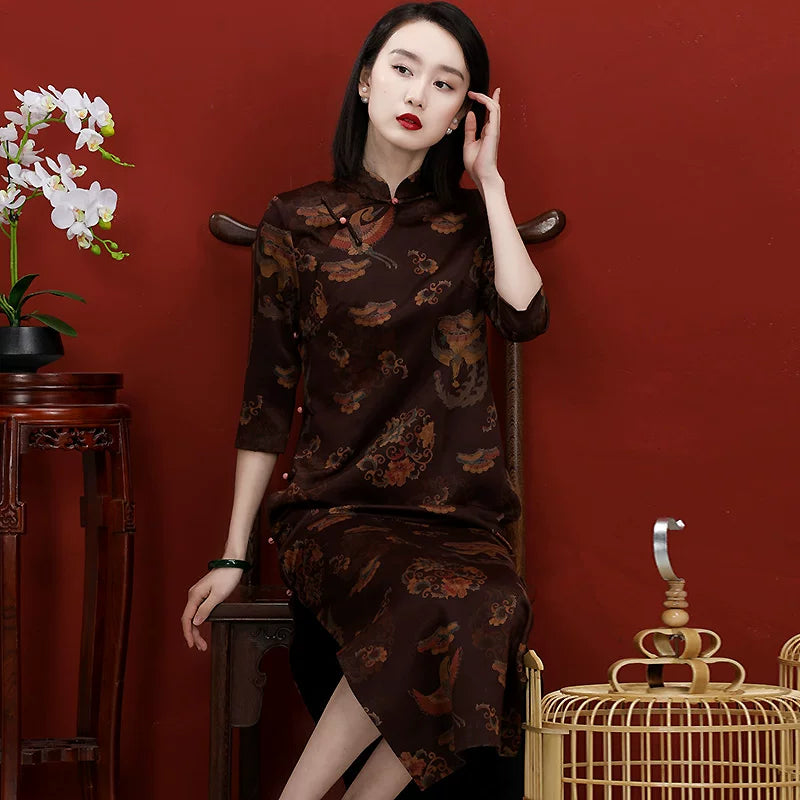 Vintage Chinese Cheongsam Silk Dress with Floral Print High Slit