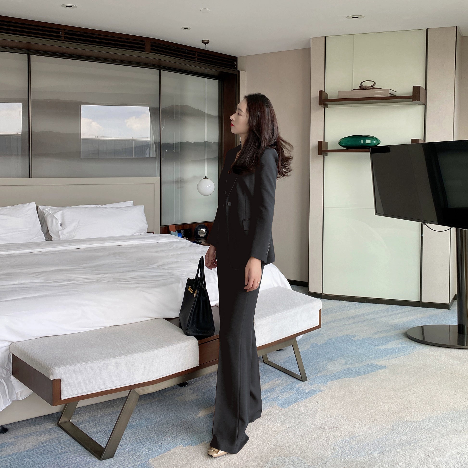 Winter Woolen Black 3‑Piece Suit – Thick Classic Loose‑Fit Set