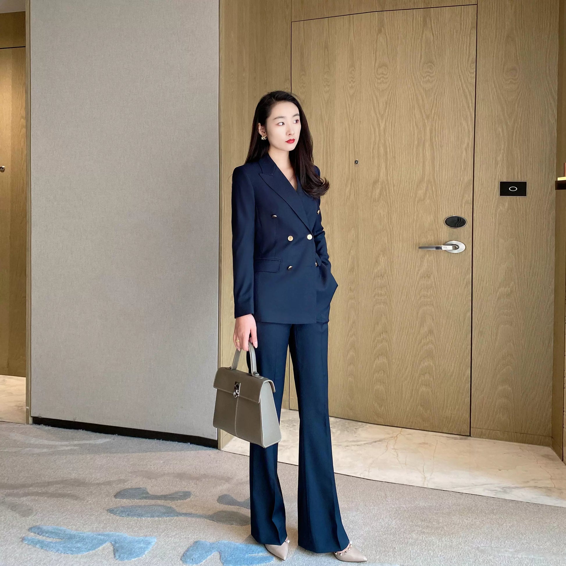 Elegant Navy Blue Slim-Fit Suit with Flared Trousers
