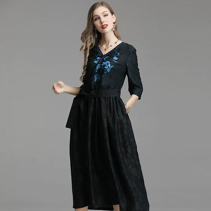 Silk Xiangyun Sa Embroidered Vintage Chinese Dress Black XL