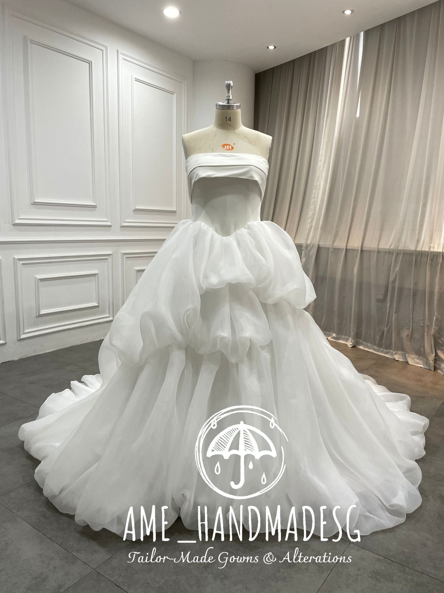 Cloud Reverie — Strapless Sculptural Tulle Ball Gown