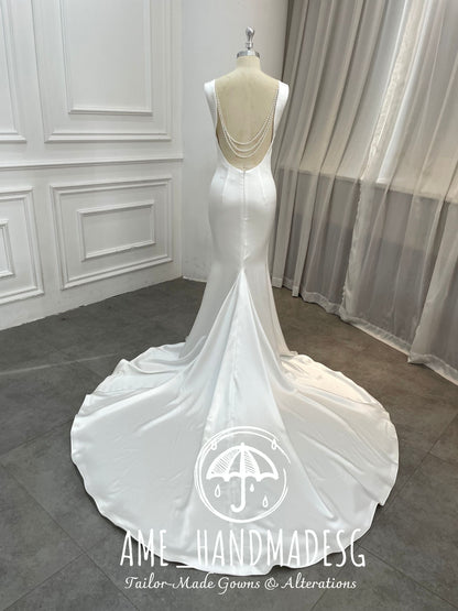 Silent Elegance — A Minimalist Bridal Gown