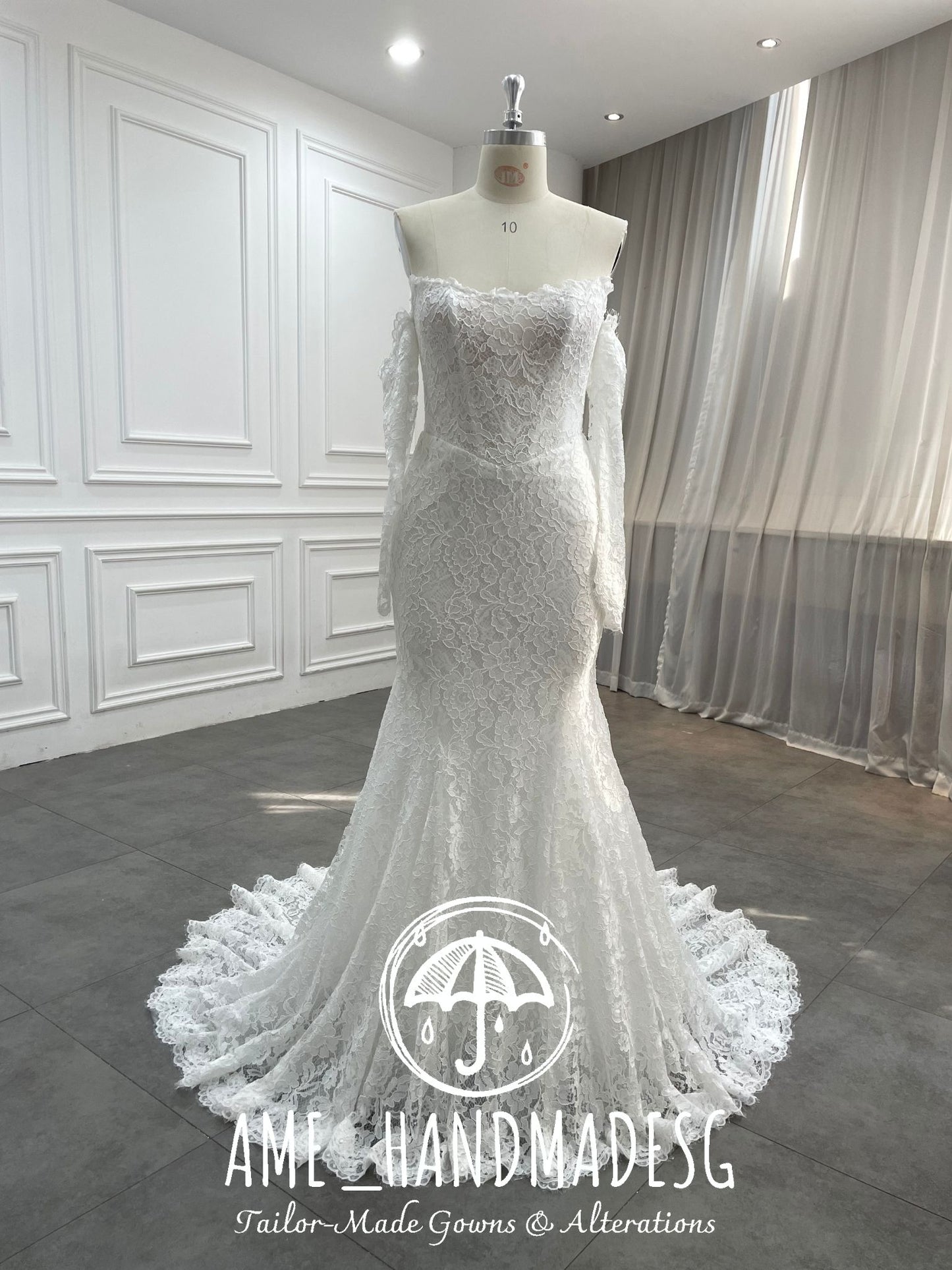 Ethereal Allure — An Off-Shoulder Lace Mermaid Gown