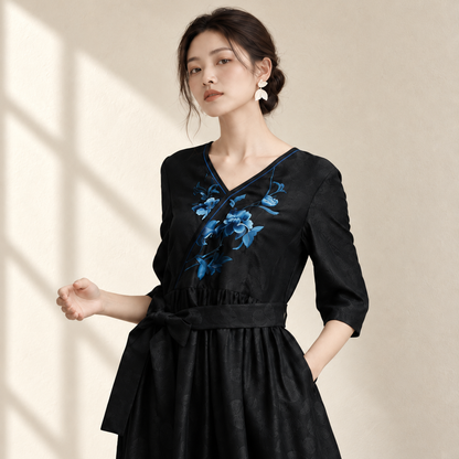 Silk Xiangyun Sa Embroidered Vintage Chinese Dress Black XL — AI-styled catalogue photo