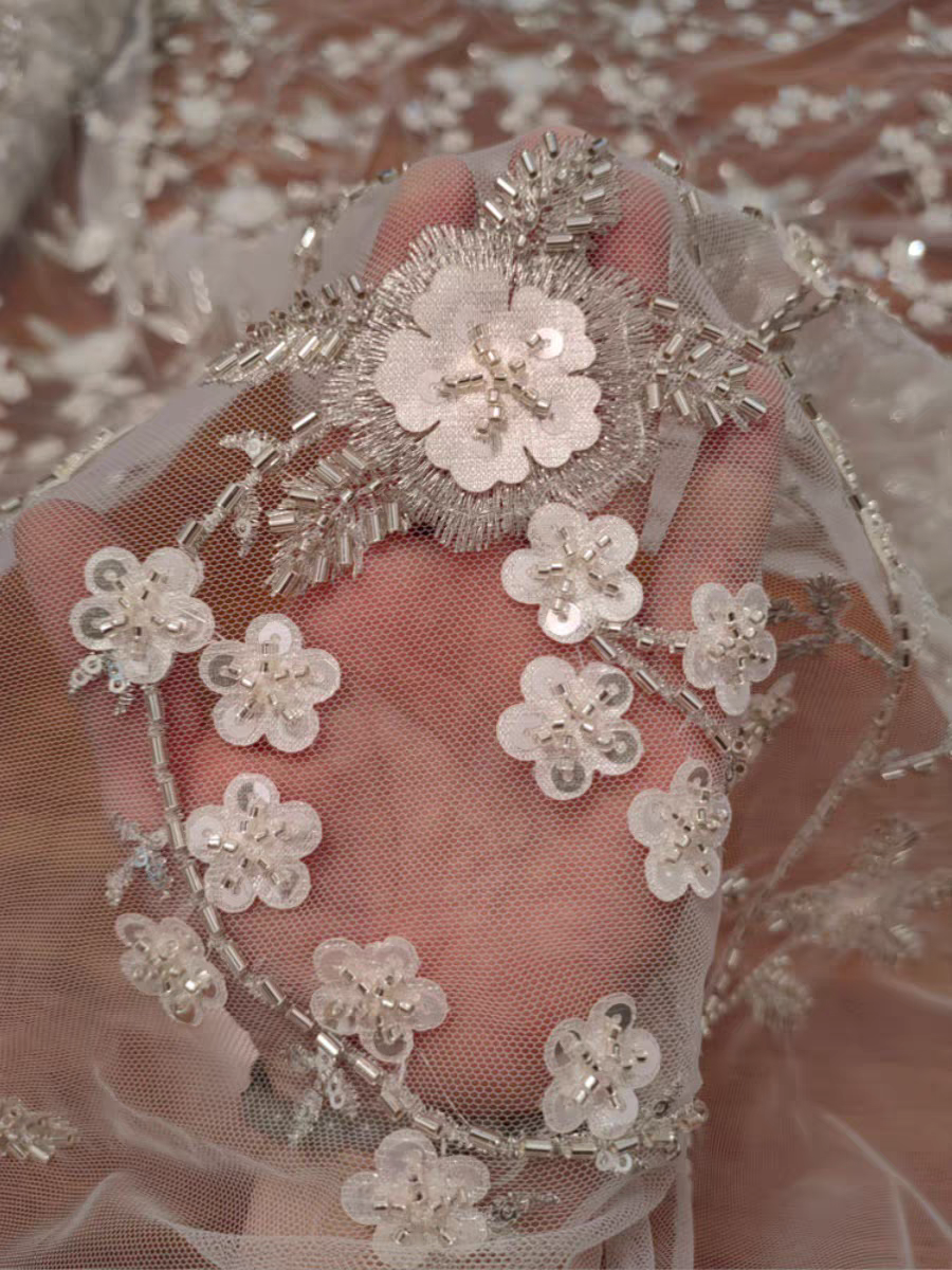 Heavy industry fashion sequin three-dimensional nail embroidery flower branches and leaves soft lace wedding dress mesh dress custom accessories lace